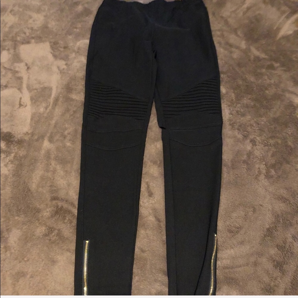 Stretching Moto Pants - NWOT